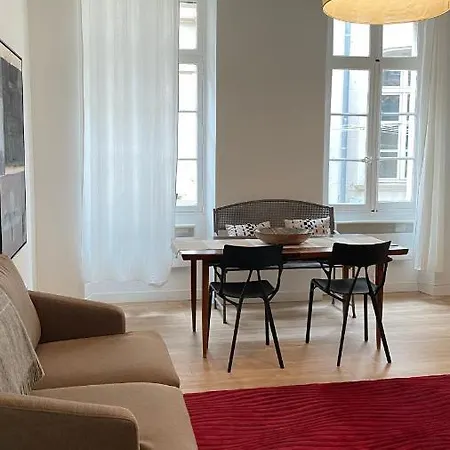 Maison Lligat, Dans Le Centre Historique Apartment